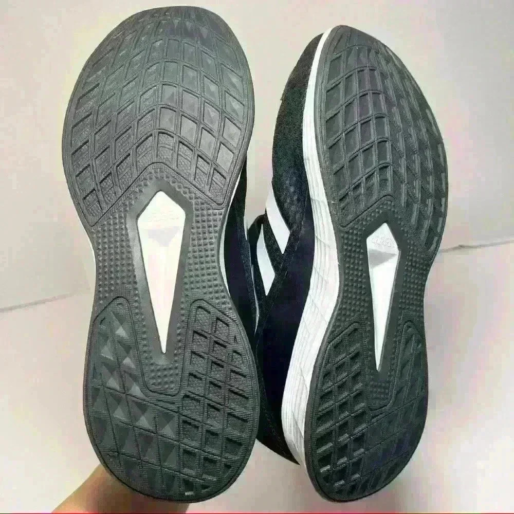 ADDIAS NWOB Light Motion (End Plastic Waste) Black and White Sneaker Sz 3 Youth - Picture 3 of 9